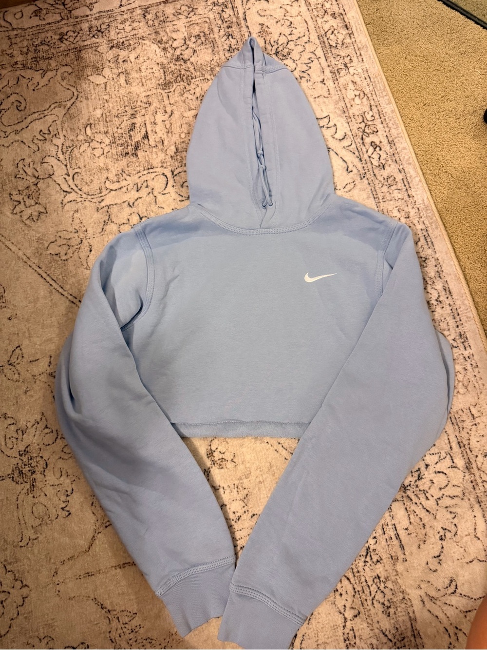 Nike Women’s Light Blue Cropped Hoodie with White Swoosh Logo